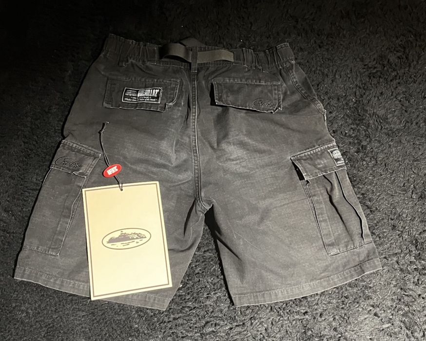 Corteiz Cargo Shorts Triple Black, S size (original)