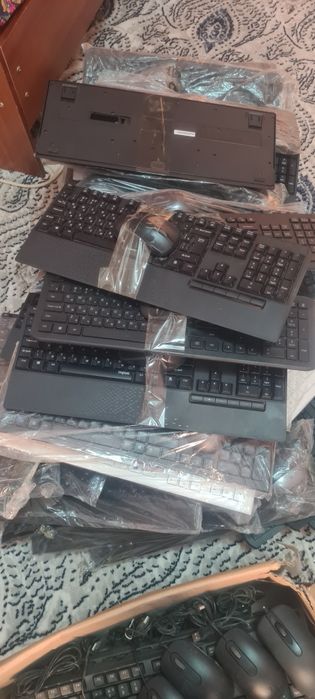 Rappo sichqoncha va klavishlar sotiladi