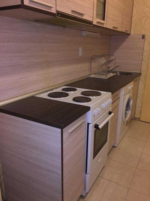 Дава се под наем Двустаен апартамент в София, Младост 4 - 48 кв.м за 348.84 € - Снимка #1
