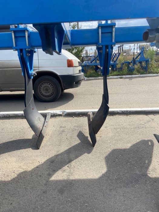 Чизельный плуг ПЧ4