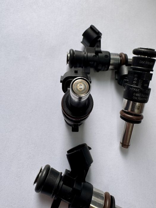 Injectoare NOI Originale VW Audi Skoda Seat 06L906031D 06L906031A 2.0 TSI 1.8 TSI