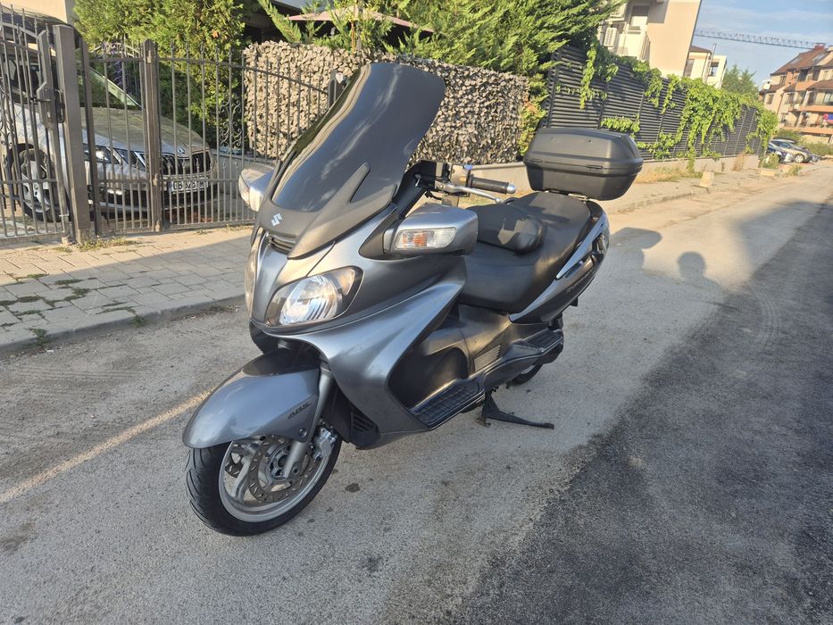 Suzuki Burgman 650 executive