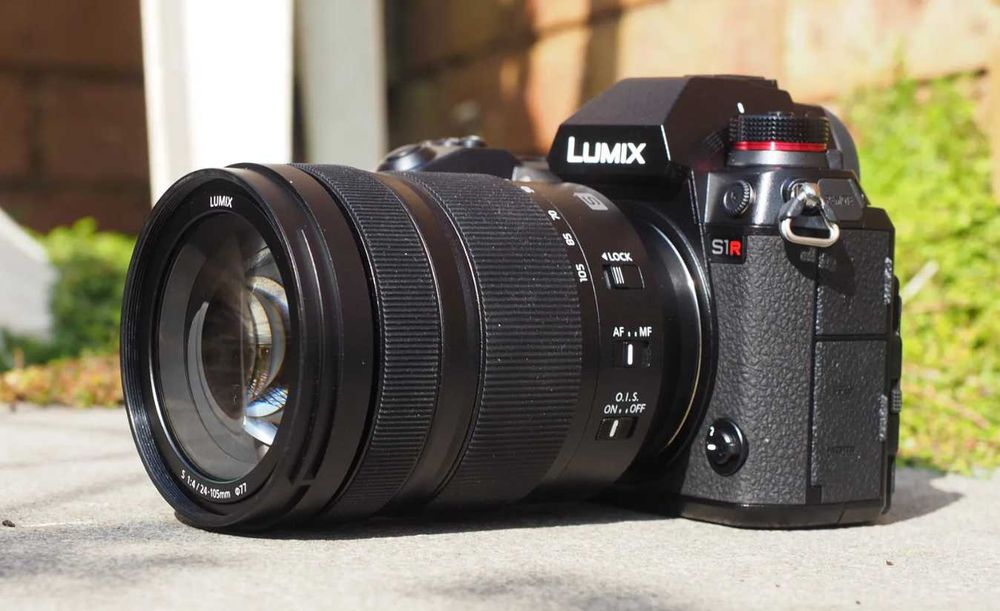 obiectiv Panasonic Lumix S 24-105mm f4 Macro OIS montura L