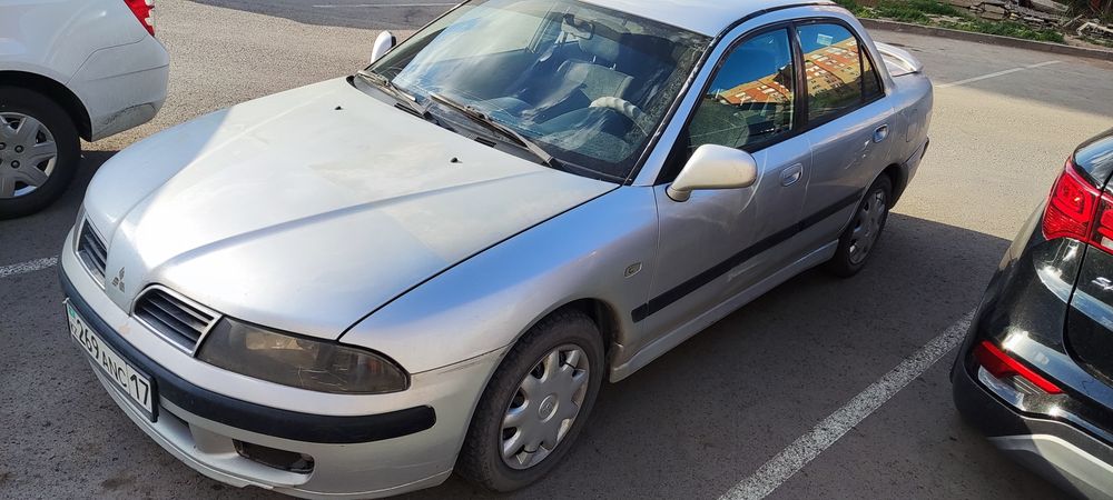 Митсубиси Каризма