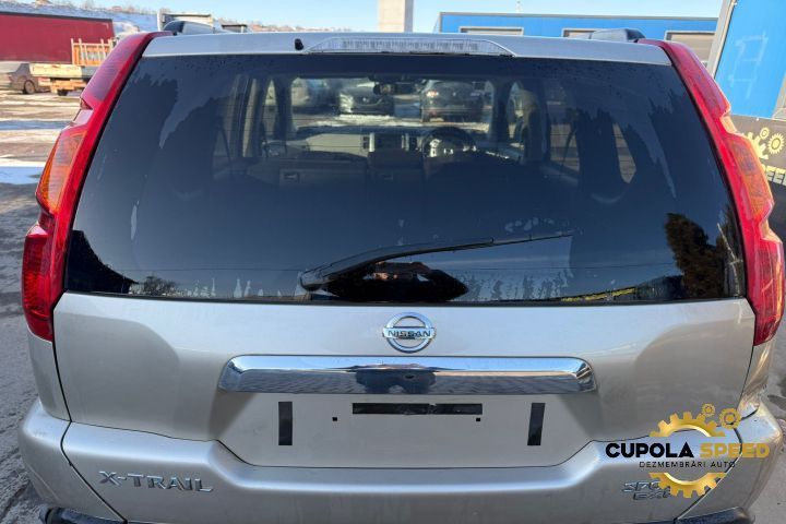Haion cu luneta culoare EV0 - SILICA GOLD M Nissan X-Trail T31 [2007
