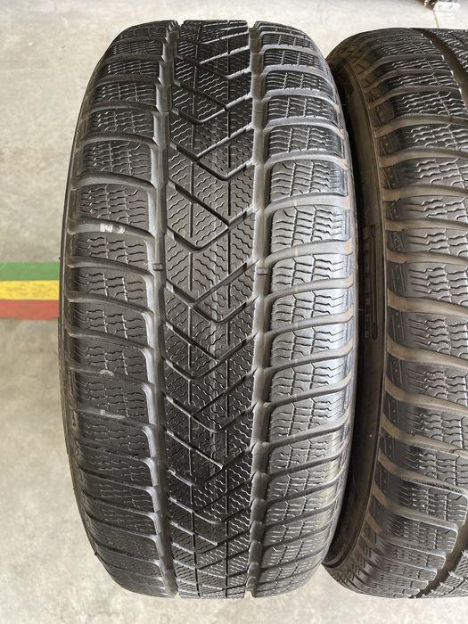 Set Anvelope Cauciucuri Iarna ca NOI 225 45 R19 M+S Pirelli Profil 7mm