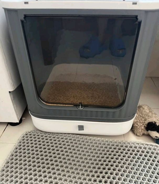 Котешка тоалетна 45 см затворена