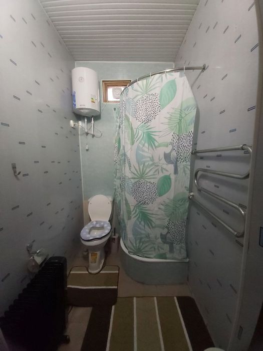 Продаю свой Дом срочно, Яшнабадский район ул.Баку до центра 1-2 км.