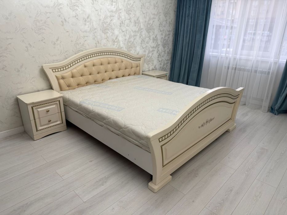 Кровать матрасымен+2 тумба