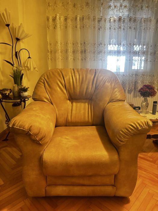 Vand canapea+ 2 fotolii