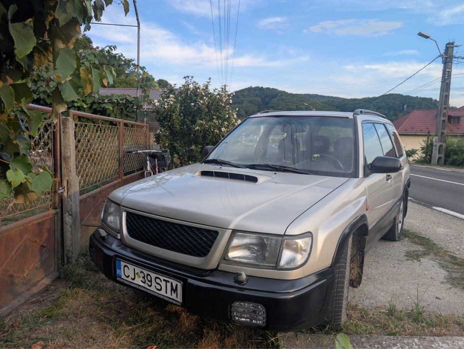 Subaru Forester 98- 2.0 turbo benzina manual 177cp - stare  buna