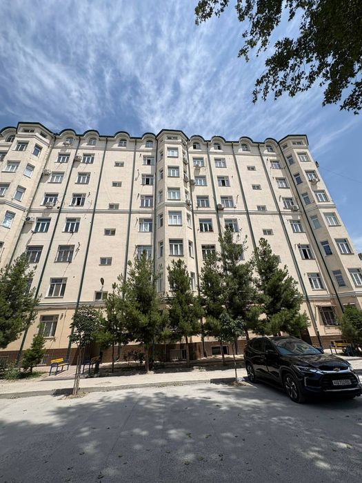 Продаётся 4х комнатная квартира Мансарда 75кв