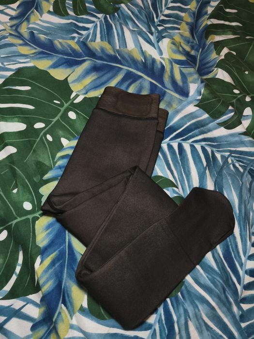 Ватиран черен чорапогащник