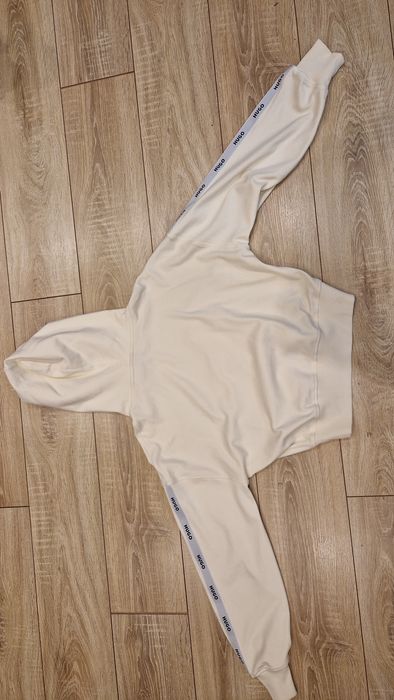 Дамски анцунг Hugo