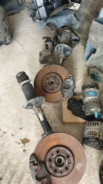 Шкода Октавия 1.8Т на части