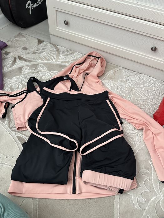 Фитнес костюм 5 в 1