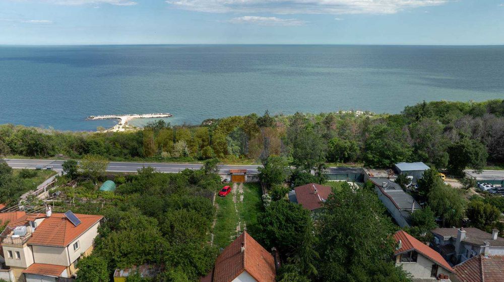 Продава се Къща в Аксаково - 390 кв.м за 895 €/кв.м - Снимка #5