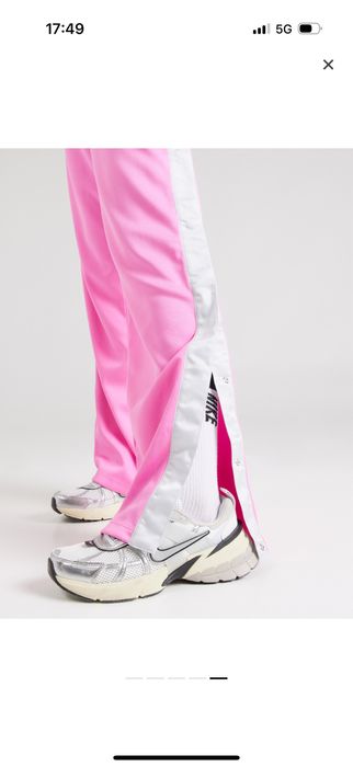 Nike оригинален нов елек