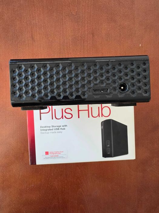 Външен хард диск Seagate Backup Plus Hub 6TB HDD 4 броя