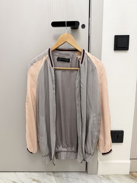 Zara ветровка размер S