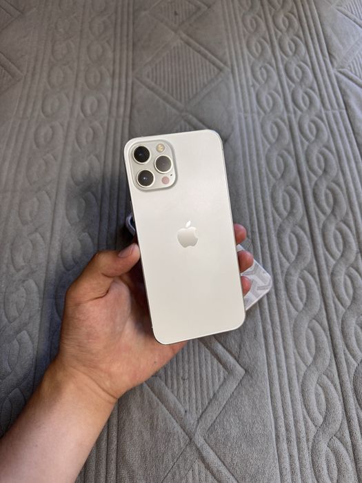 iPhone 12 Pro Max 256гб АКБ 79%