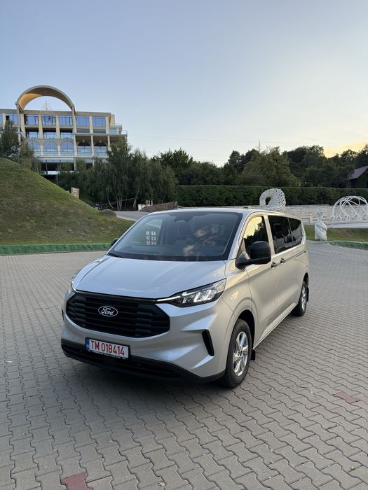 Inchiriez  Van-uri moderne 2025/2026 Microbuz Dubita