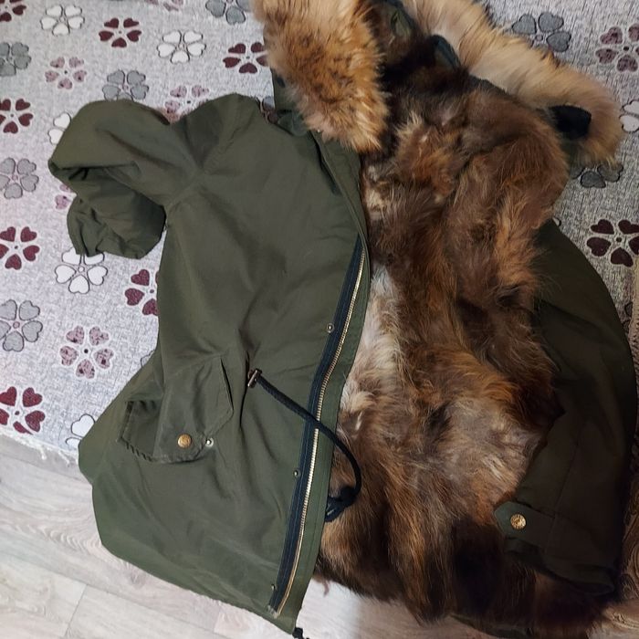 Продам парку на еноте