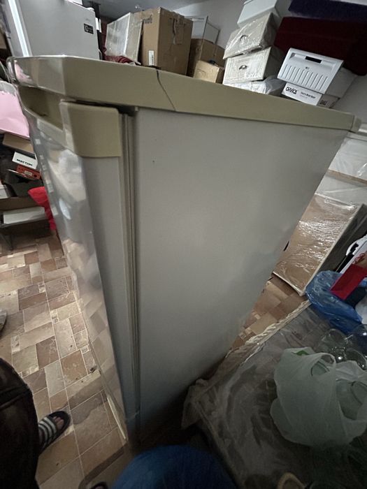 Холодильник бирюса