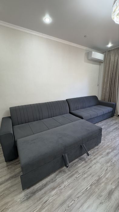 Продам диван 4 метра