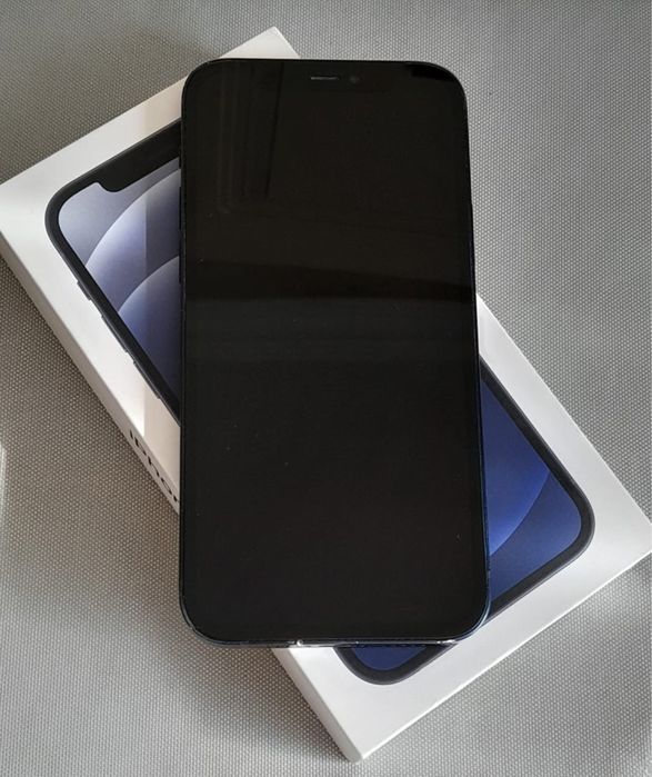 Срочно iPhone 12, Face ID и True Tone работают