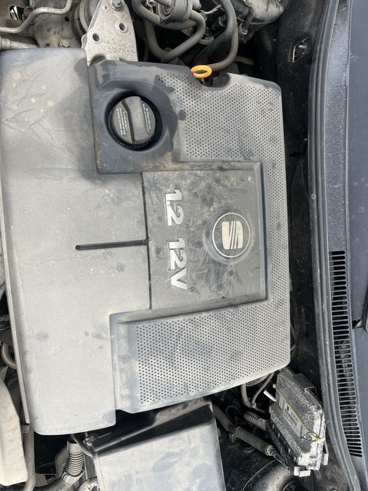Motor 1,2 i 12 v azq 140 mi km