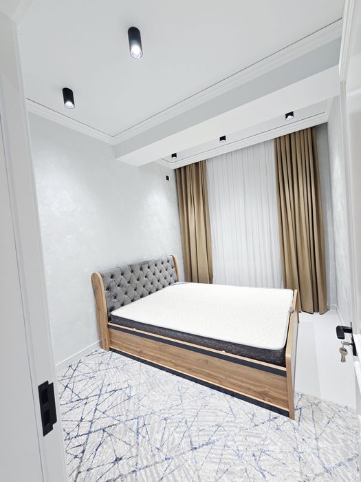 Сдаётся квартира 2/2/4 на Яшнабад р-не, о-рр метро Тузель.