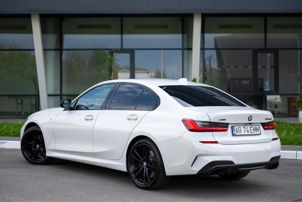 BMW M340i X-Drive 374 cp Baby M///
