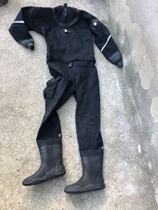 Сух водолазен костюм Oceanic