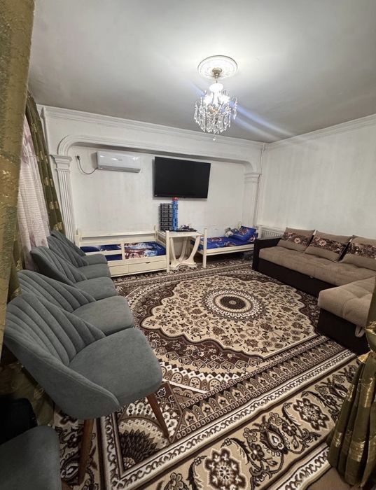 Продается 2х в 3х комнатная квартира. Дархан