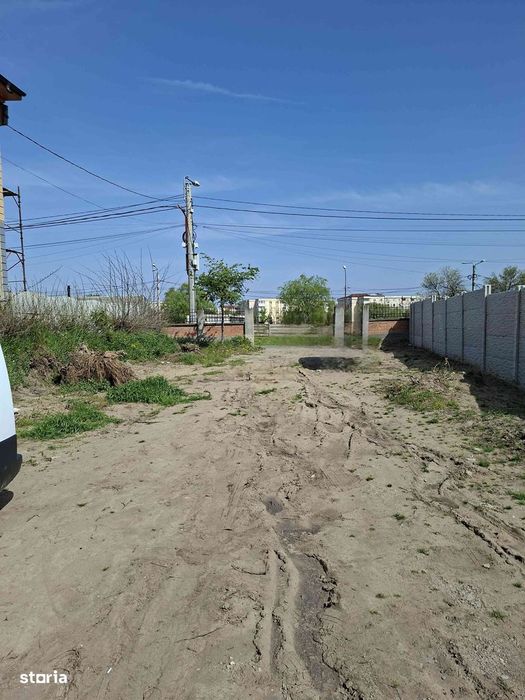 Teren intravilan Str. Râului