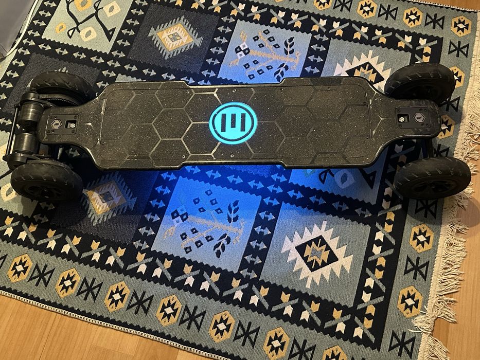 Электро скейт Evolve Hadean carbon