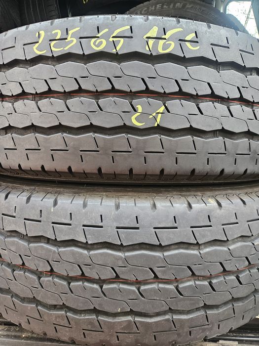 Гуми 225/65/16С Бусови