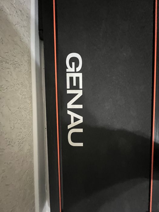 Беговая дорожка GENAU