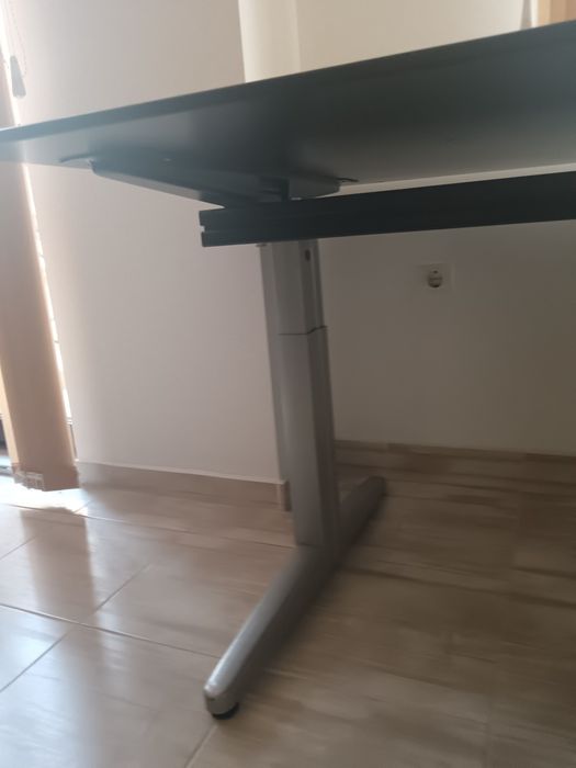 Офис маса 160 х 100 см