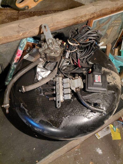 Продам б/у Газовое оборудование , 4 покаления