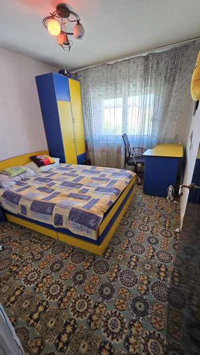 Se vinde urgent Apartament 3 camere
