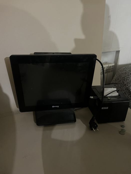 Моноблок и принтер чеков