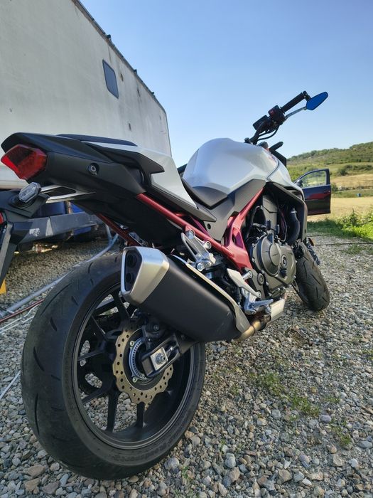 Vand Honda Hornet 750 an 2025