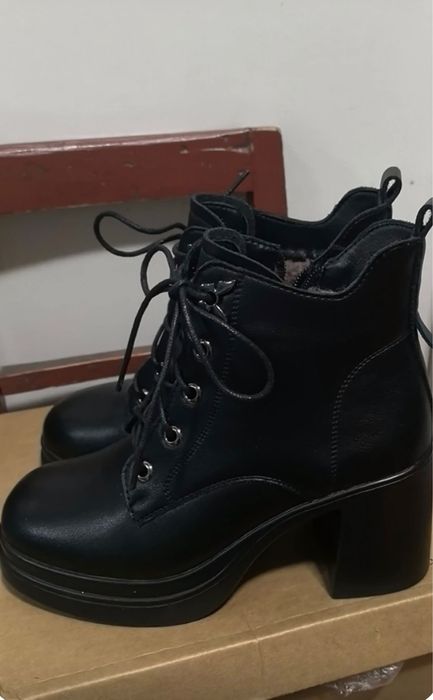 туфли сапоги и ботильоны