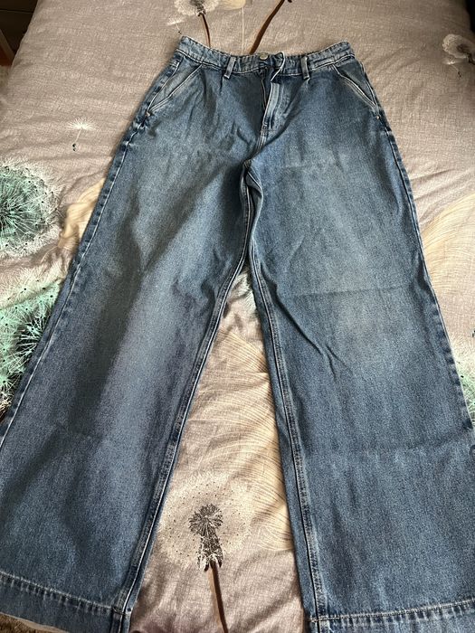 Дамски дънки-широк крачол