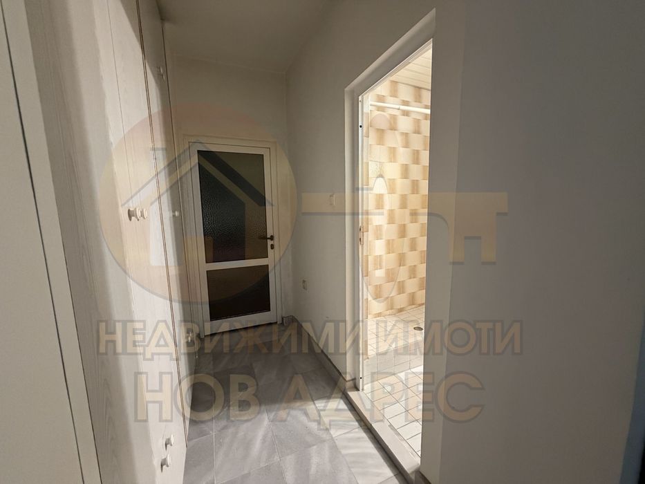 Тухлен Мезонет с Гараж , гр. Търговище в района на Стоматологията