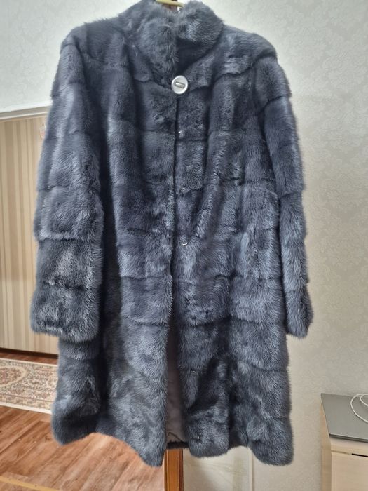 Шуба норковая в отличном состоянии размер 48 -50