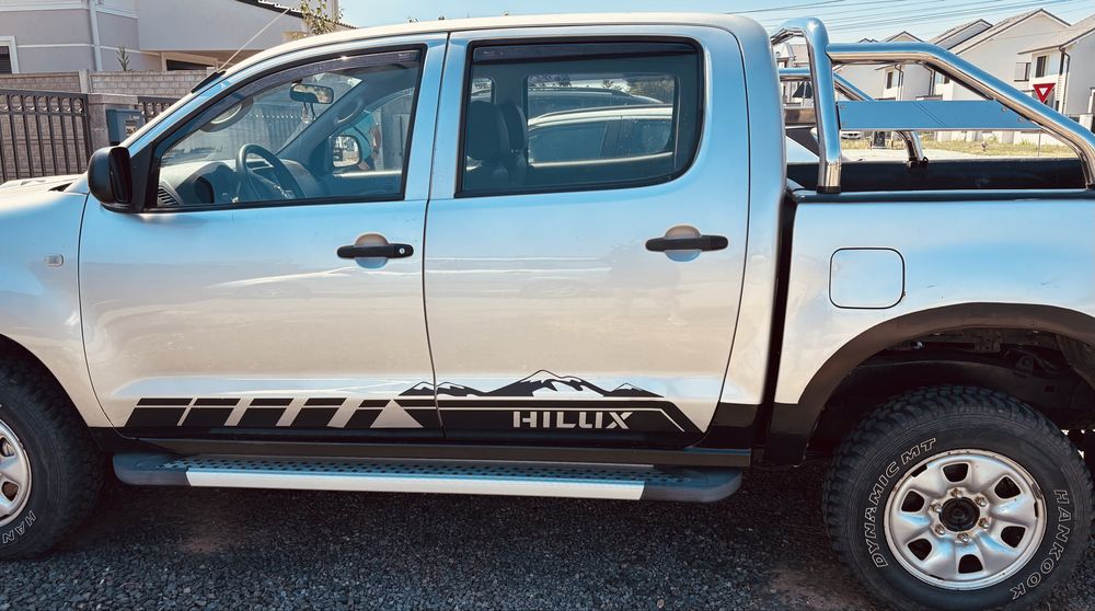Vand Toyota Hilux