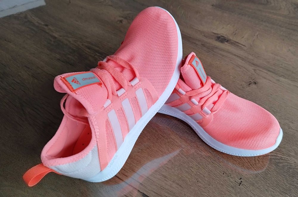 Adidas маратонки